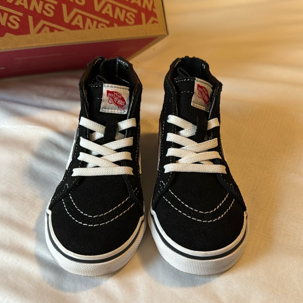 Vans Sk8-High Zip Shoes